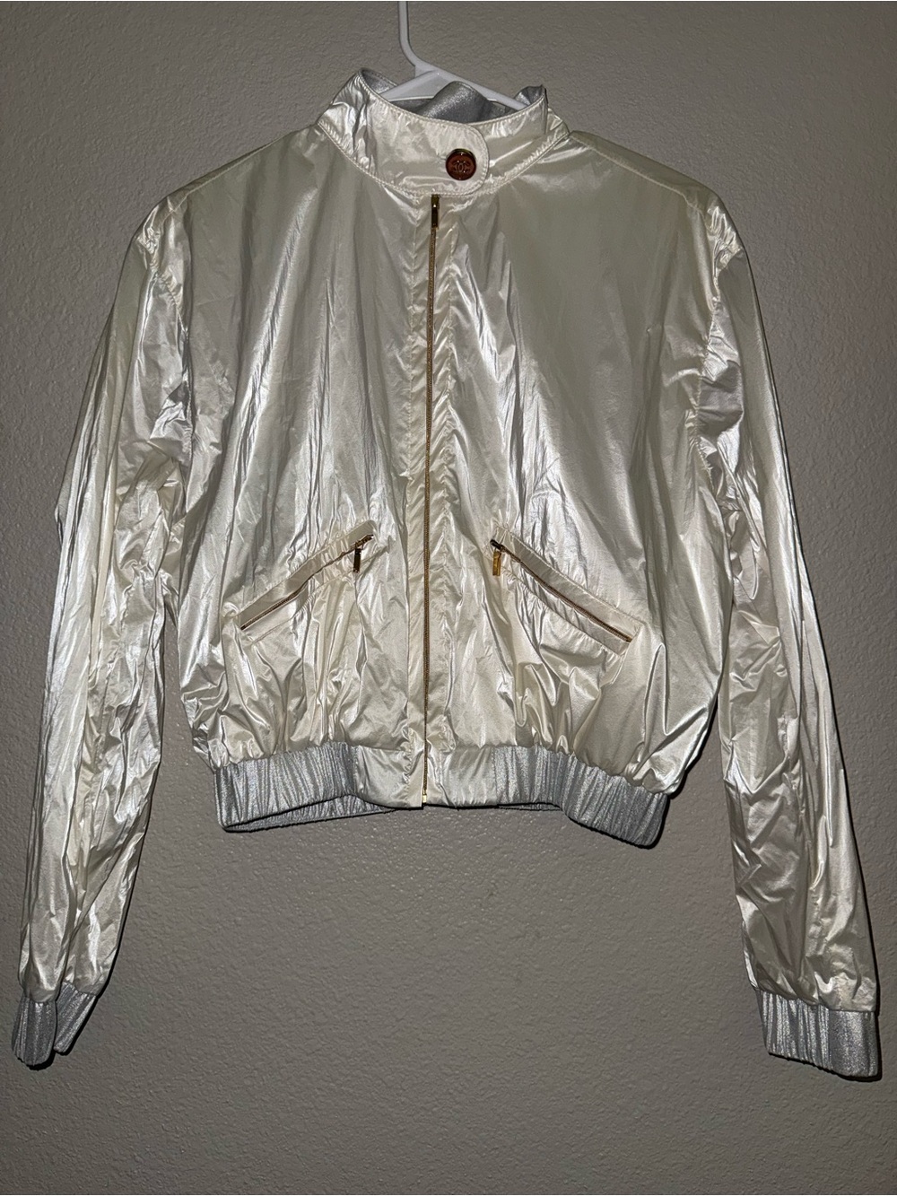 Chanel ecru zip-up jacket